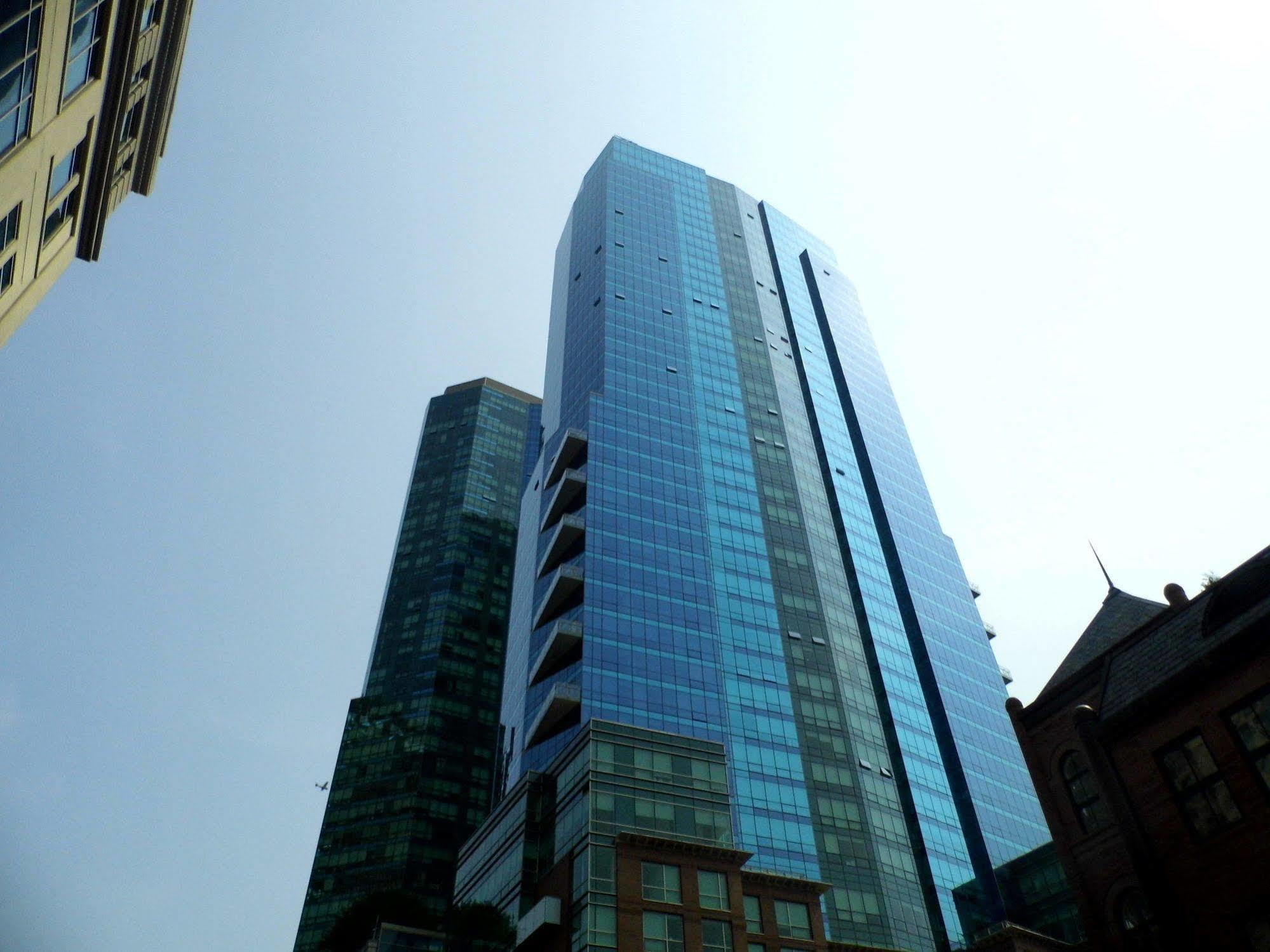 Freedom Manhattan View Jersey City Exterior photo